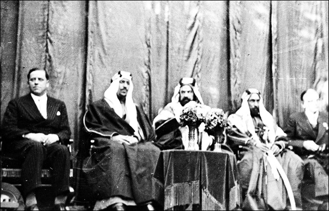 صور نادرة الى حكام البحرين والسعودية ق 2